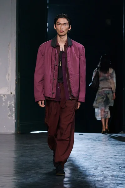 Look 42